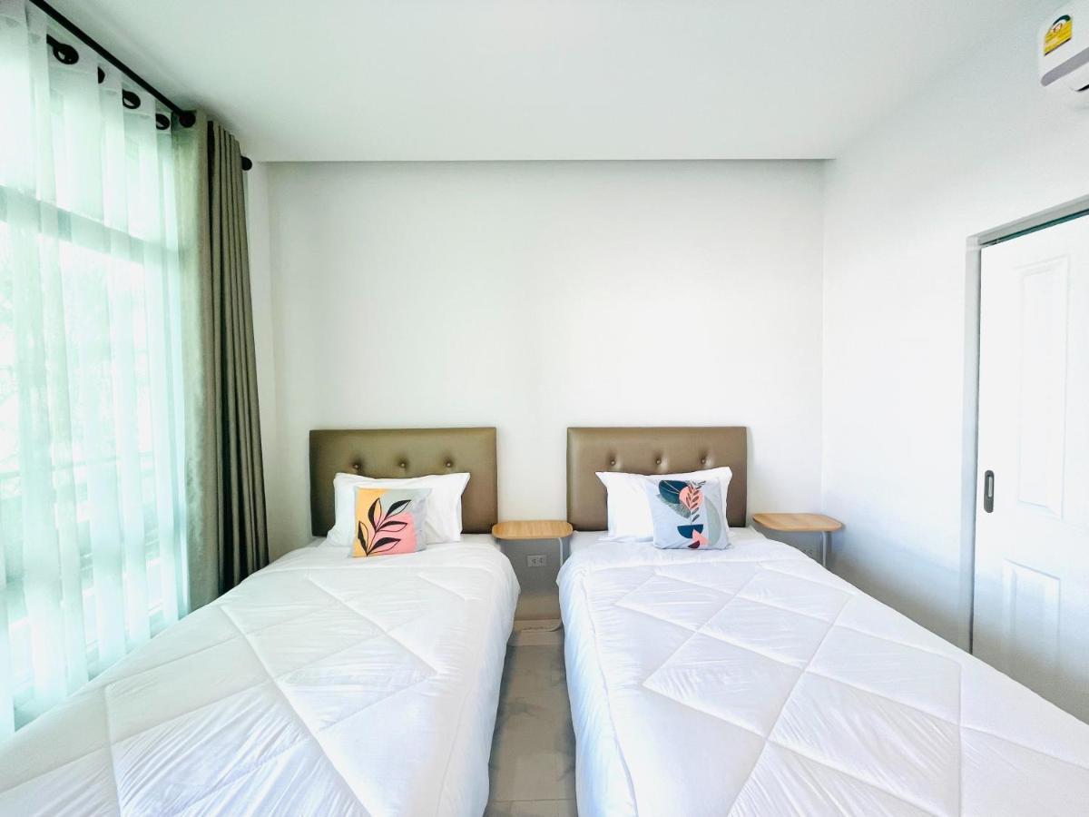 Sky View Home And Hostel Chiangmai เชียงใหม่ ภายนอก รูปภาพ