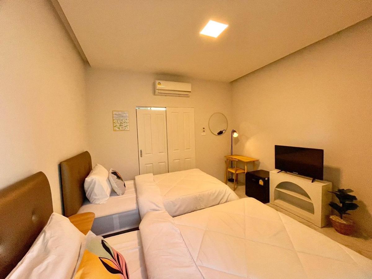 Sky View Home And Hostel Chiangmai เชียงใหม่ ภายนอก รูปภาพ