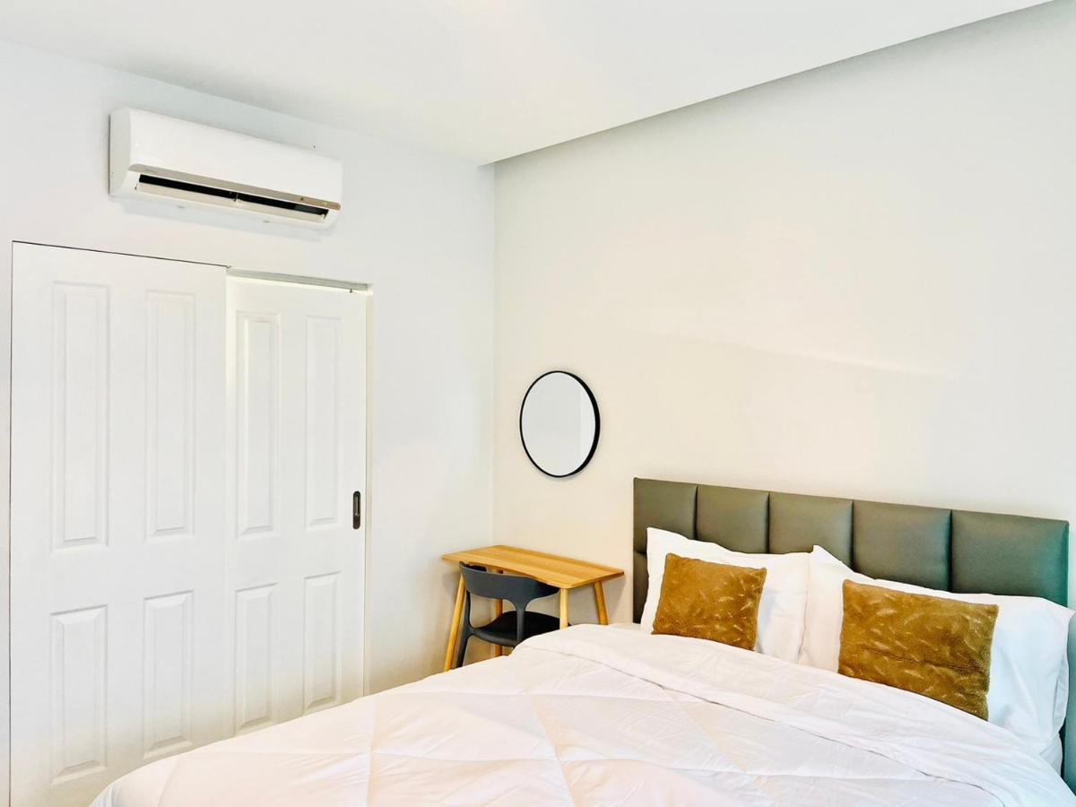 Sky View Home And Hostel Chiangmai เชียงใหม่ ภายนอก รูปภาพ