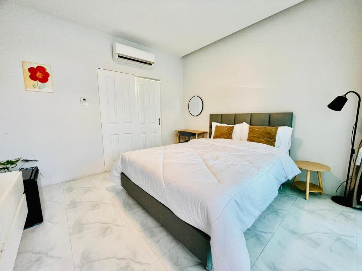 Sky View Home And Hostel Chiangmai เชียงใหม่ ภายนอก รูปภาพ