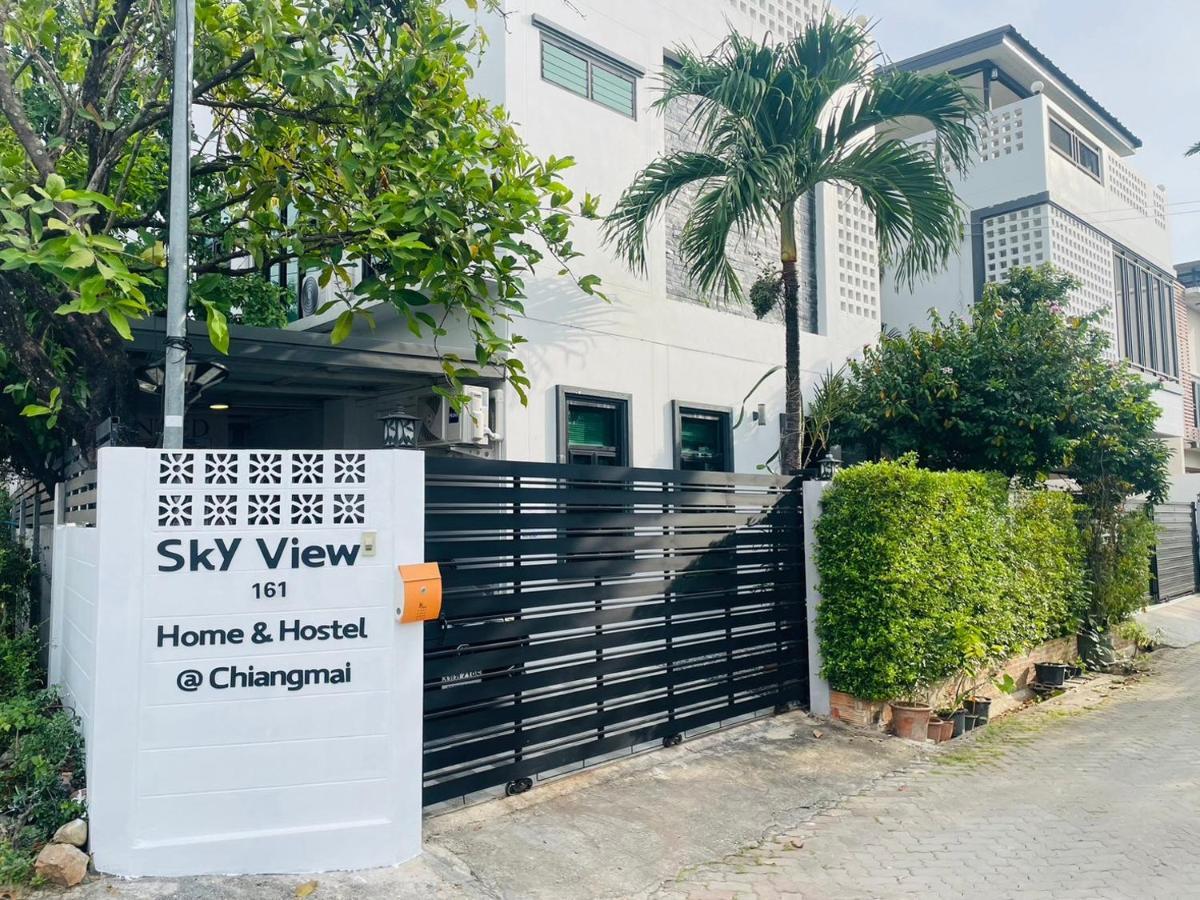 Sky View Home And Hostel Chiangmai เชียงใหม่ ภายนอก รูปภาพ