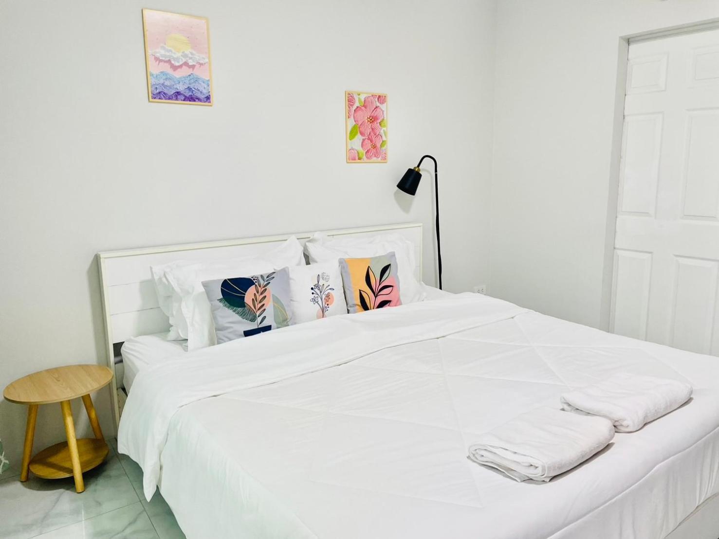 Sky View Home And Hostel Chiangmai เชียงใหม่ ภายนอก รูปภาพ